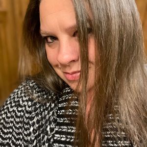 Meet your Posher, Lindsey